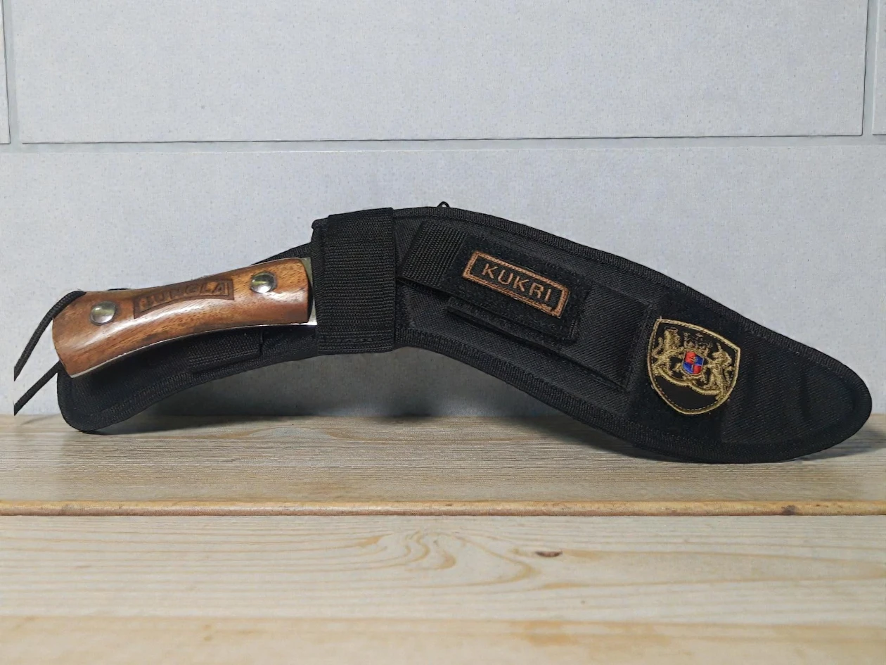 Kukri con funda